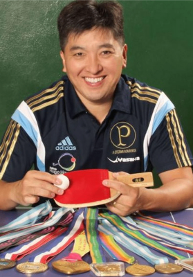 HugoHoyama